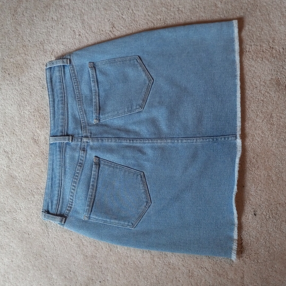 ANA Denim Skirt 6 Light Wash - Picture 4 of 10